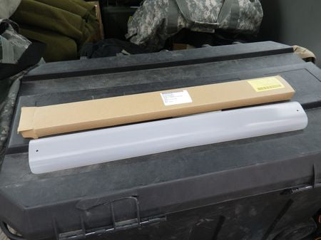Abdeckung Neonröhren/Lampen Funkshelter US ARMY