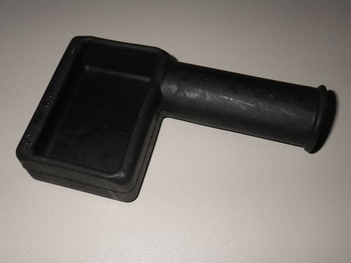 Batteriepol Abdeckung geschlossen M-Serie