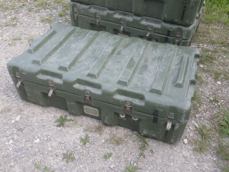 Hardigg Transportkiste für 6 Stk. M16 oder M4 Gewehre