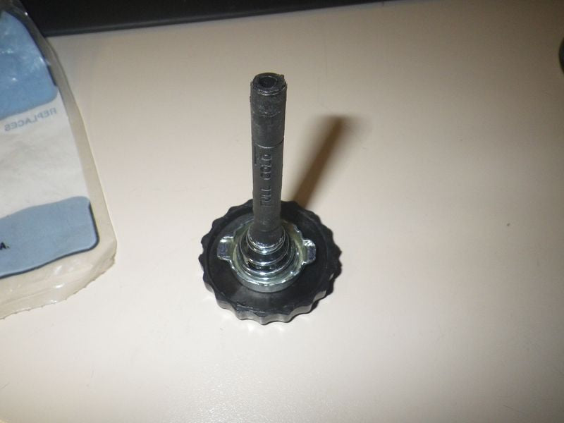 Deckel Servopumpe HMMWV
