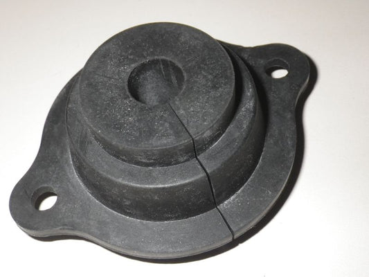 Gummi Kabeldurchführung HMMWV