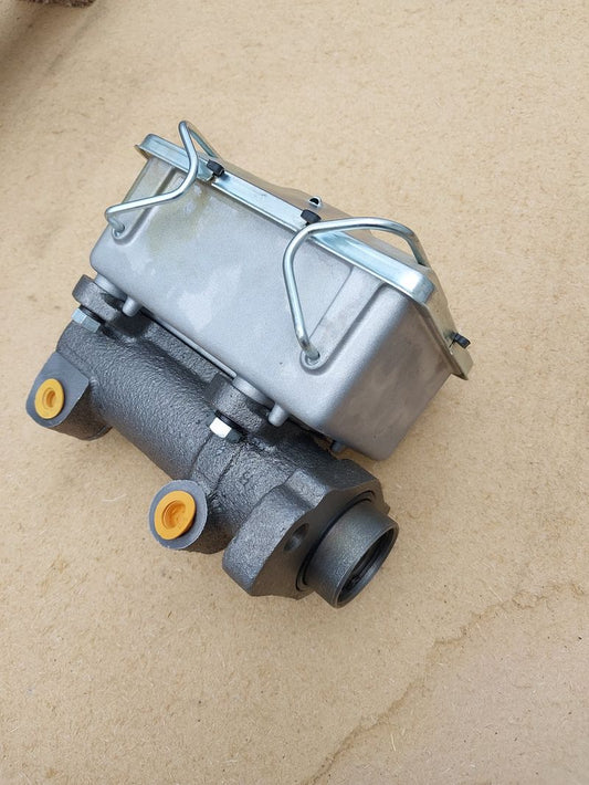 Hauptbremszylinder 12K HMMWV A2