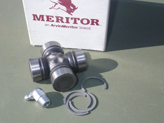 Kreuzgelenk Lenksäule M998 + M939 5ton