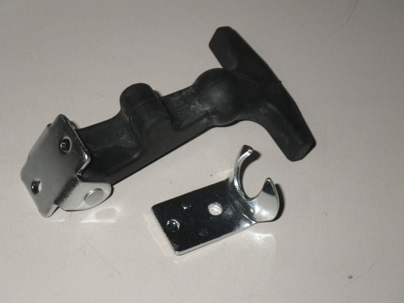 Verschluss Motorabdeckung HMMWV