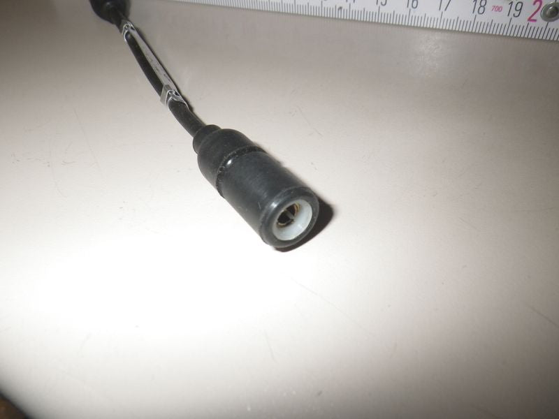 Kabel mit M-Serie Stecker 16cm lang