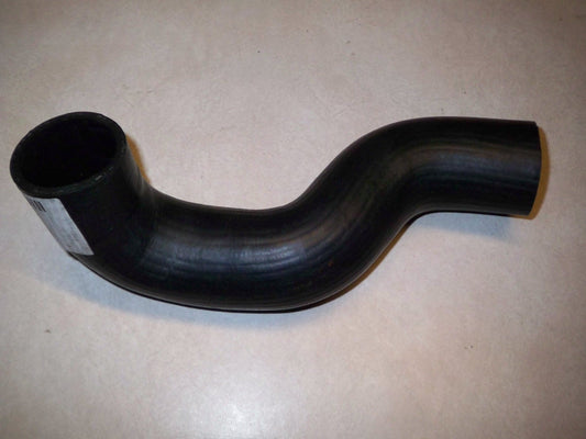 Kühlerschlauch unten HMMWV M998