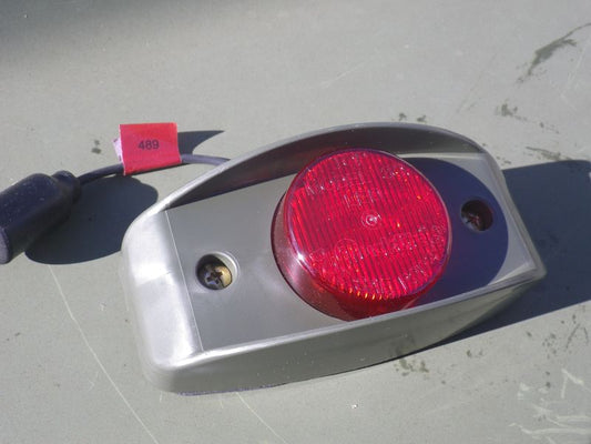 LED Seitenbegrenzungsleuchte rot HMMWV