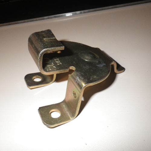 Halterung für Druckluftkupplung  M818, M932, M931, M52 Tractor