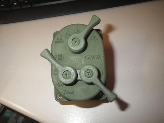 Lichtschalter original US ARMY, M-Serie Fahrzeuge, MS51113-1