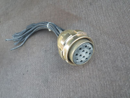Stecker für Lichtschalter mit Kabel