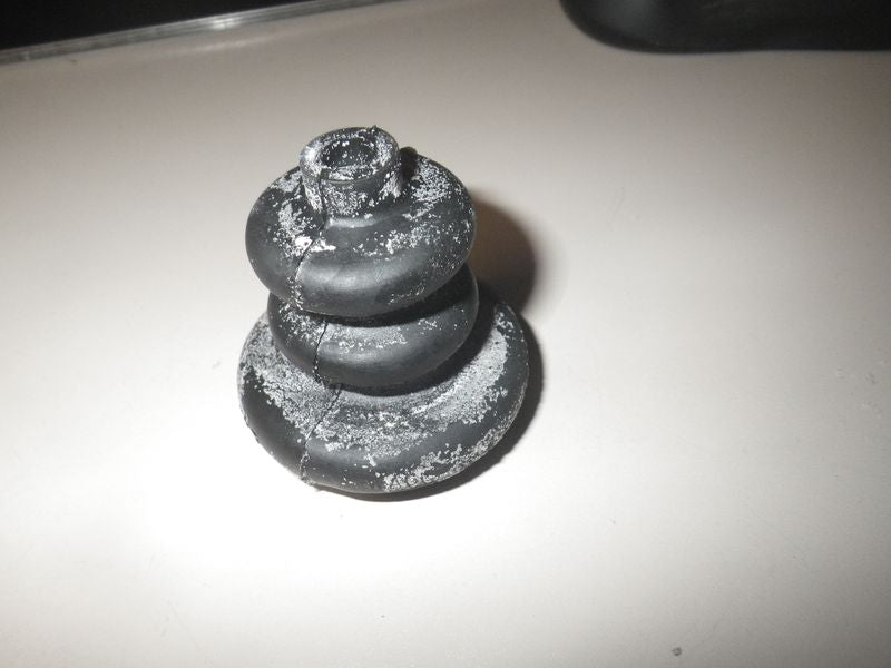 Gummimanschette Hauptbremszylinder M151 Ford MUTT