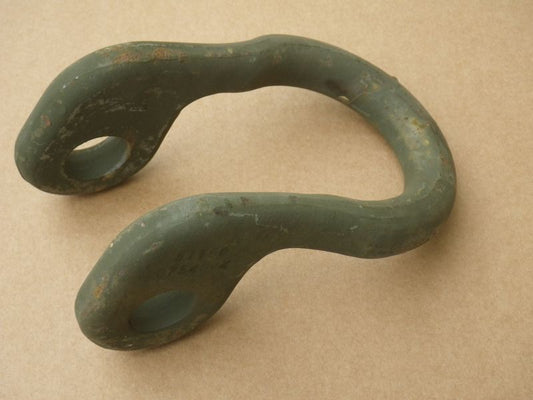 Schäkel vorne M151 Ford MUTT