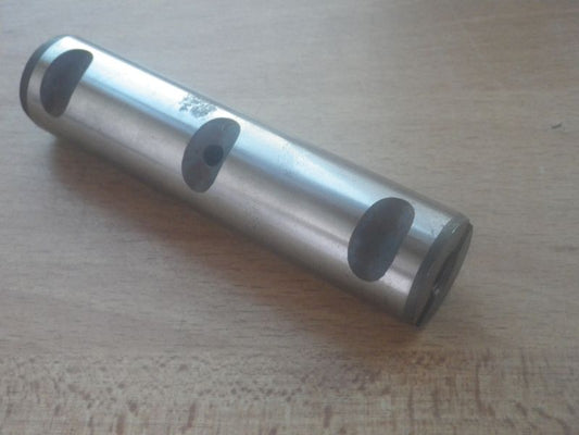 Bolzen Federpakete Vorderachse M35, + Trailer M105 Serie