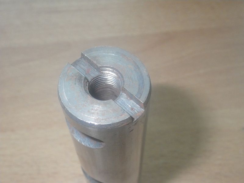 Bolzen Federpakete Vorderachse M35, + Trailer M105 Serie