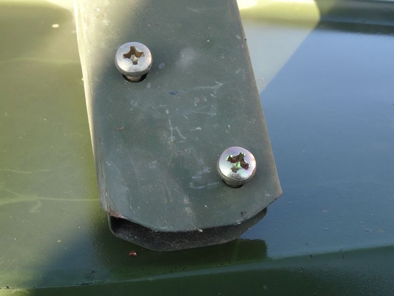 Schraube Verdeckgestänge M35, M52, M800, M900,