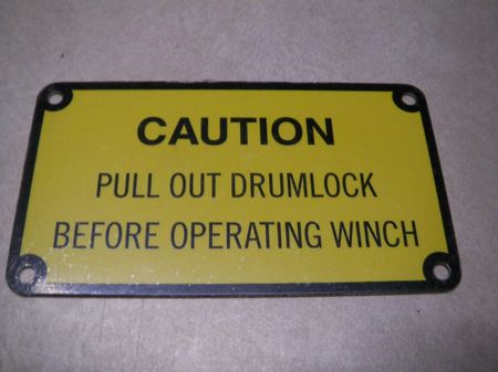 Hinweisschild 2, Seilwinde M35, M800, M900 Serie Trucks