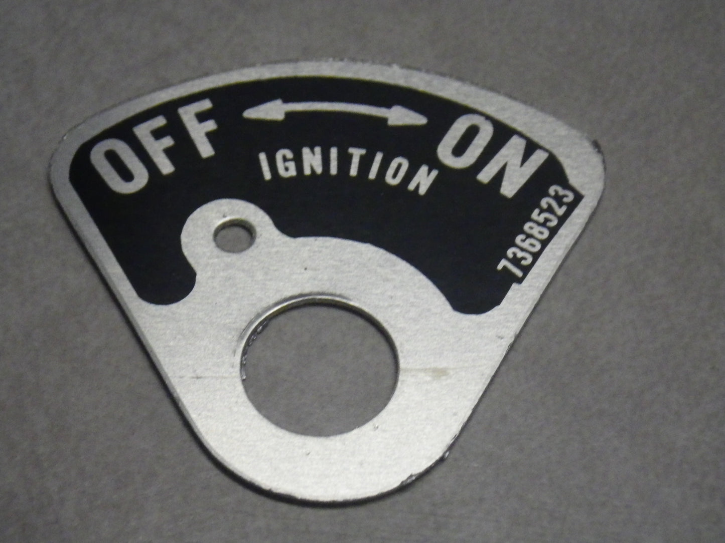 Schild Zündung AN-AUS / Plate ignition ON-OFF M35 + M52 Series Trucks