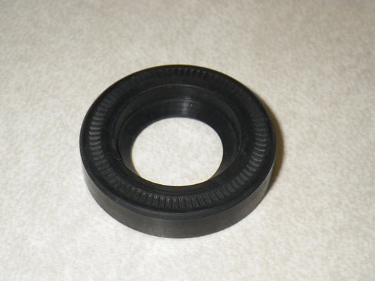 5330-01-143-1211, P/N; 7061272
seal shift PTO 5ton