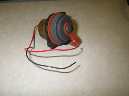 A16086 retainer battery 6160-01-027-1561