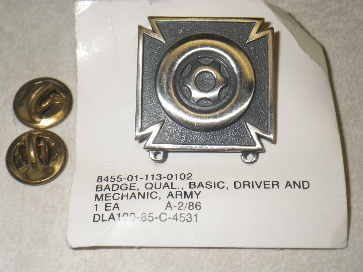 qualification badge driver US ARMY
8455-01-113-0102
