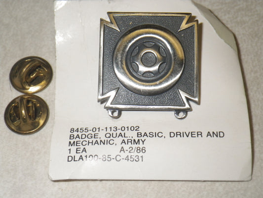 qualification badge driver US ARMY
8455-01-113-0102
