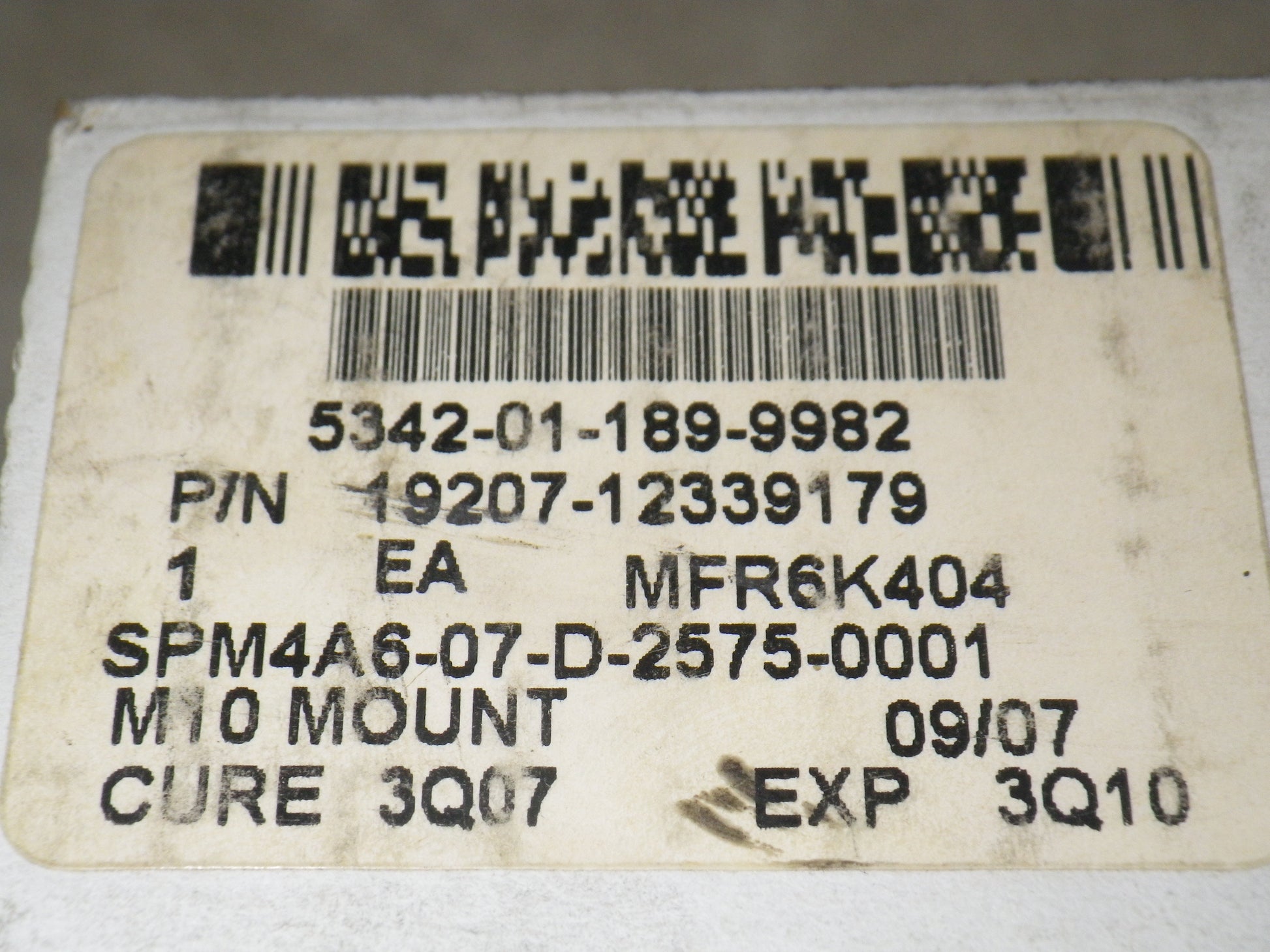  5342-01-189-9982, Motorlager HMMWV mount resilent