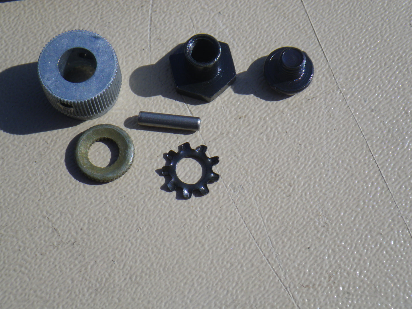 Scheibenwischerarm M-Serie,  M35, M37, M38A1, M151A2, M715, M52, M800, M123, MS53049-1