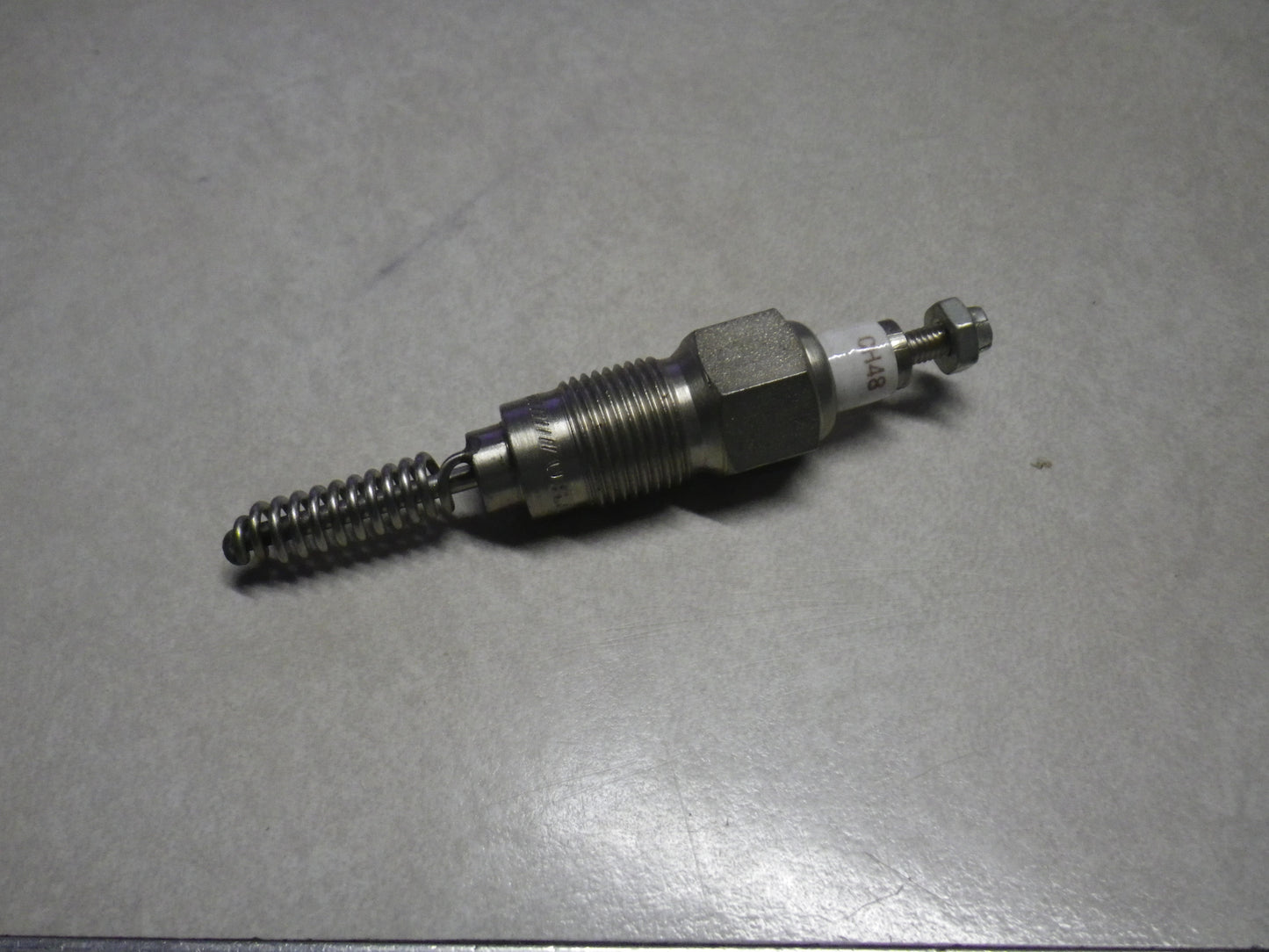 Glühkerze M800 Serie mit NHC250 /glow plug M800series 2920-00-088-9310