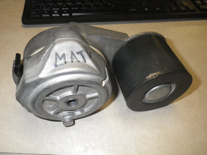 Riemenspanner LMTV, FMTV, HIMARS, MRAP 3950-01-506-8878, Belt tensioner caterpillar