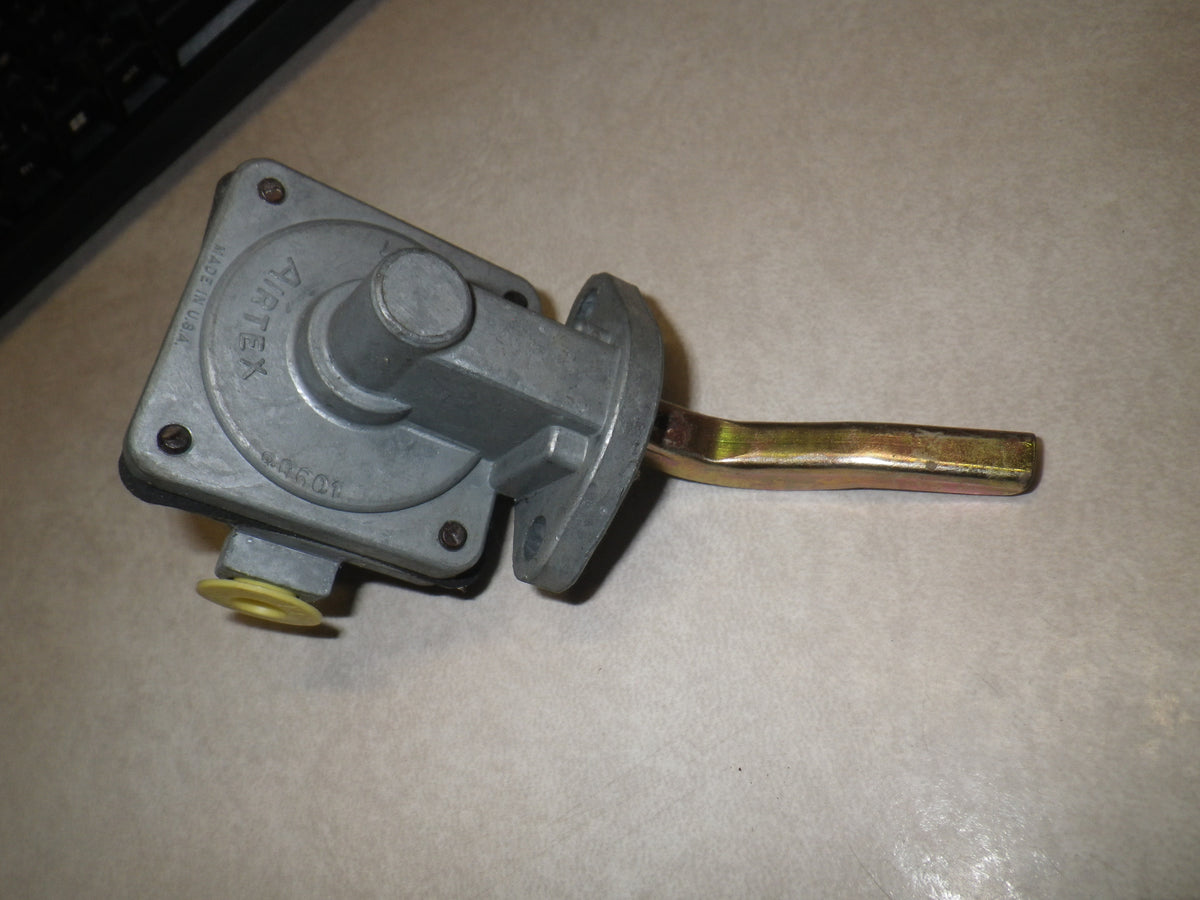 Benzinpumpe 2910-00-545-1780, Fuel pump US army