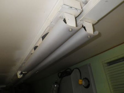 Abdeckung Neonröhren/Lampen Funkshelter US ARMY