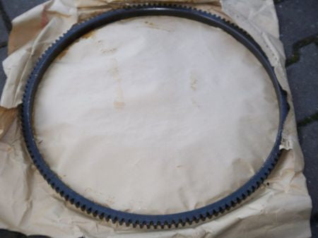Anlasserzahnkranz M35 + M52  Serie