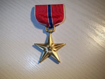 Orden Bronze Star, Decoration Set