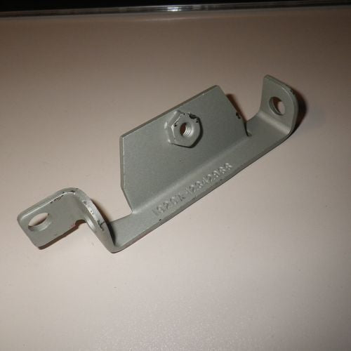 Befestigung Handbremsseil Links HMMWV M998