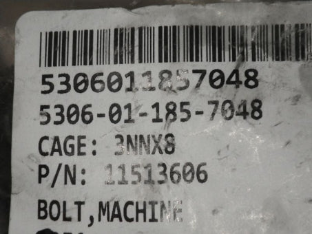 Schraube Antriebswelle an Bremsscheibe HMMWV