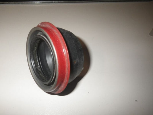 Dichtring mit Manschette Verteilergetriebe NP242 hinten HMMWV