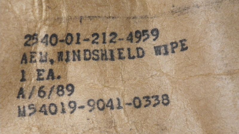 Scheibenwischerarm HMMWV M998 US ARMY