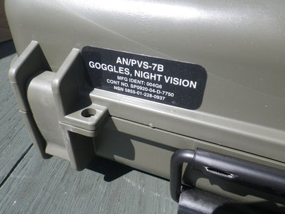 Transportkoffer Nachtsichtgerät AN/PVS-7 US ARMY