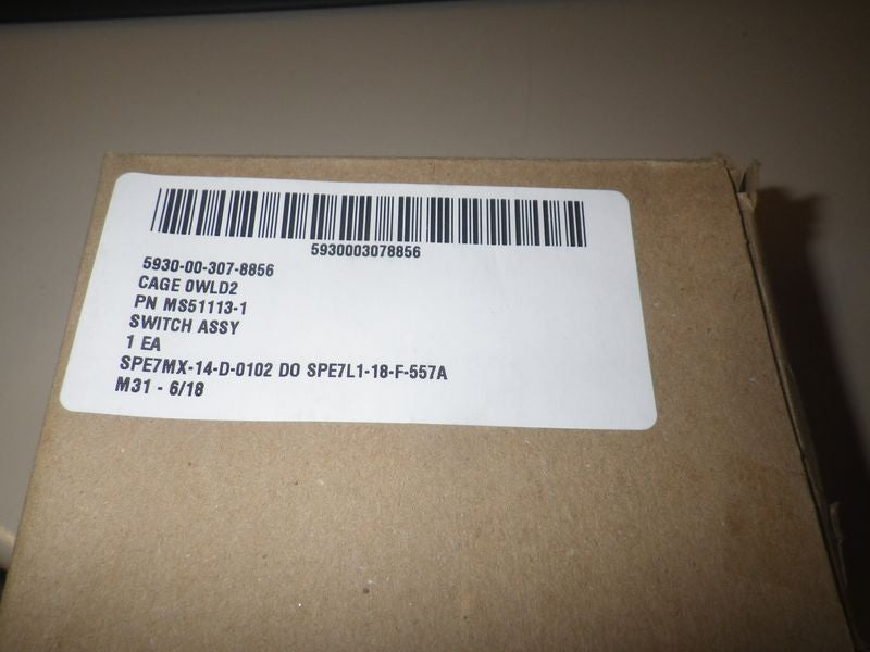 Lichtschalter original US ARMY, M-Serie Fahrzeuge, MS51113-1