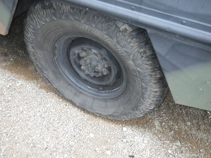 Schraube Steckachse hinten K30 M1008 CUCV