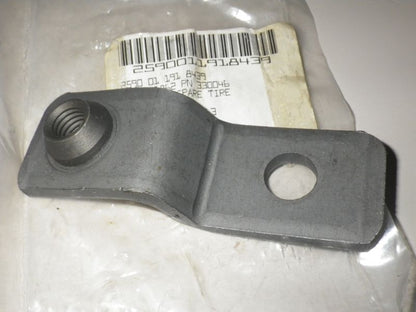 Befestigungsschraube Ersatzrad M1009 CUCV K5 Chevy Blazer