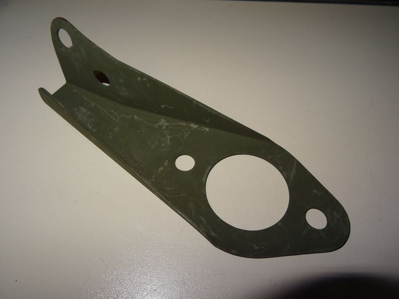 Halter Endrohr unten Fording Kit M151