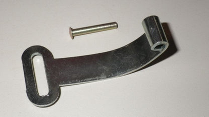 Halteklammer Batteriedeckel M151 Ford MUTT