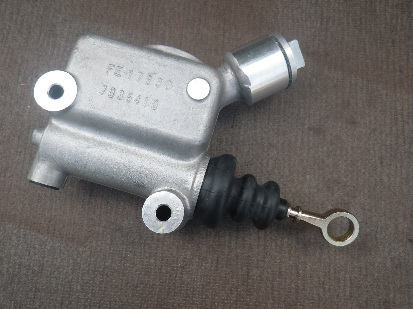 Hauptbremszylinder M151 Ford MUTT