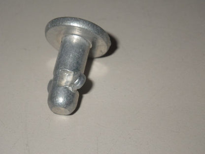 Schraube Armaturenbrett M35, M52, M800 Serie Truck