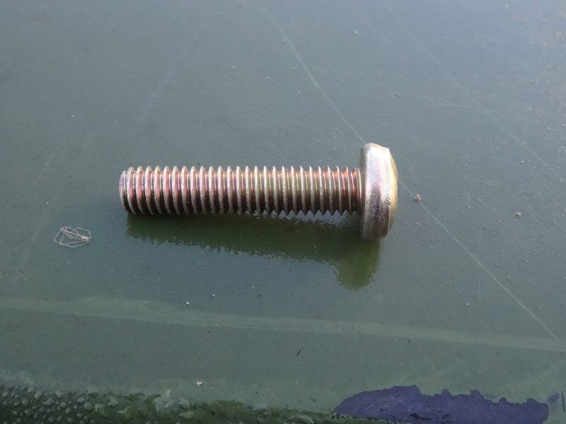 Schraube Verdeckgestänge M35, M52, M800, M900,