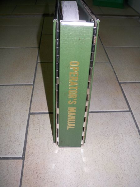 Ordner, "Operators Manual", Neu