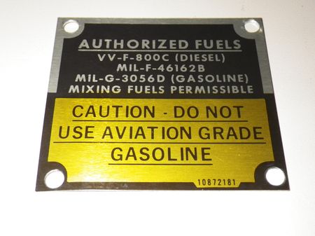 Hinweisschild "Authorized Fuels" M35 2,5 ton Truck